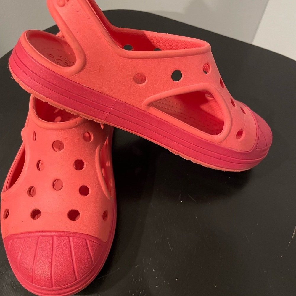 coral pink Crocs Bump It clog slip-on shoes for kids size C 12 - Picture 2 of 5